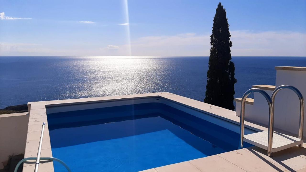 Blu Suite Cottage Sul Mare E Swimming Pool Tricase Bagian luar foto